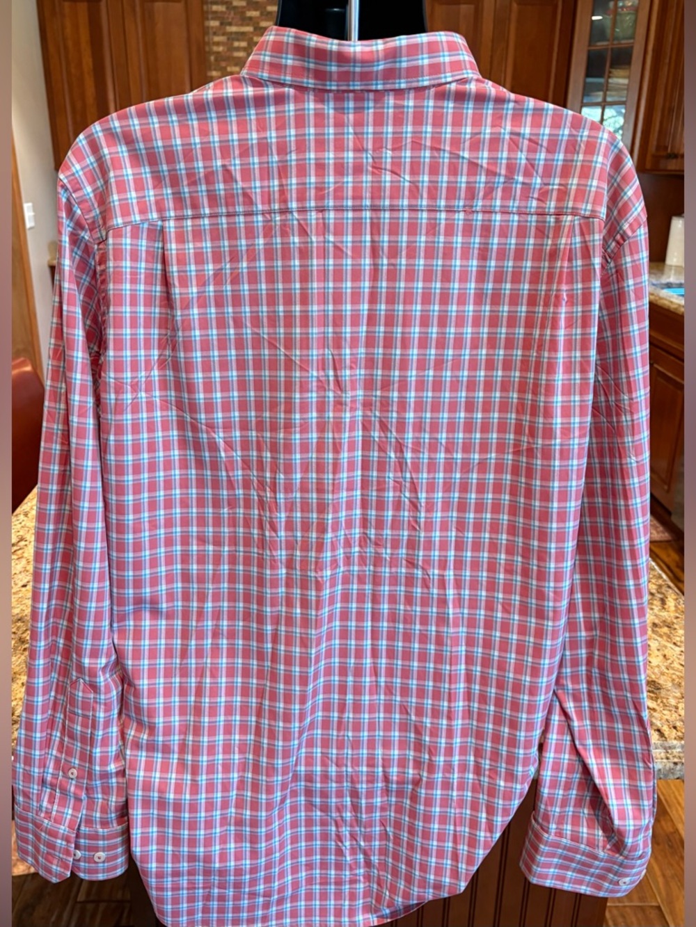 Southern Tide men’s Intercoastal men’s Button-Down Shirt. Sharp pink/blue plaid - Picture 6 of 6
